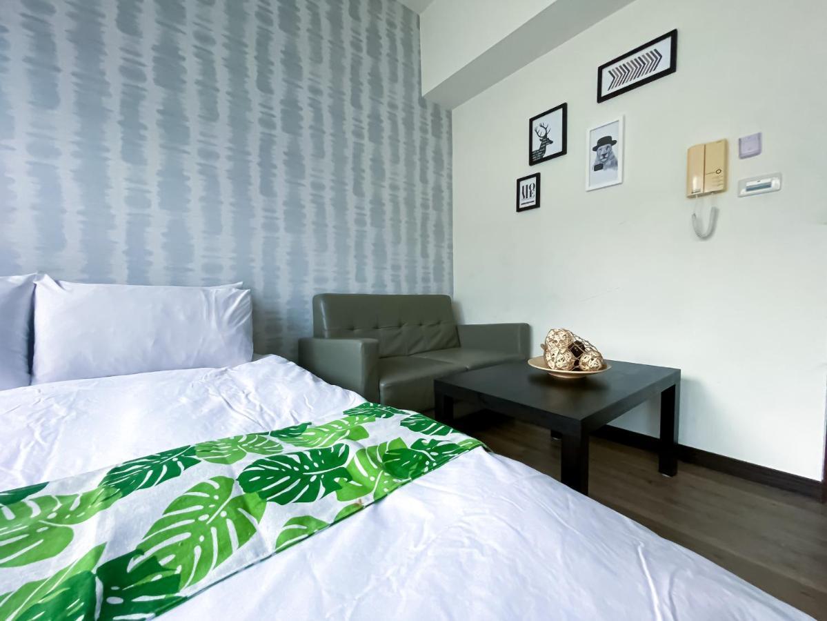 長月居 Apartment Тайджун Екстериор снимка
