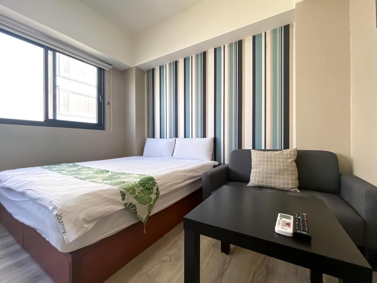長月居 Apartment Тайджун Екстериор снимка