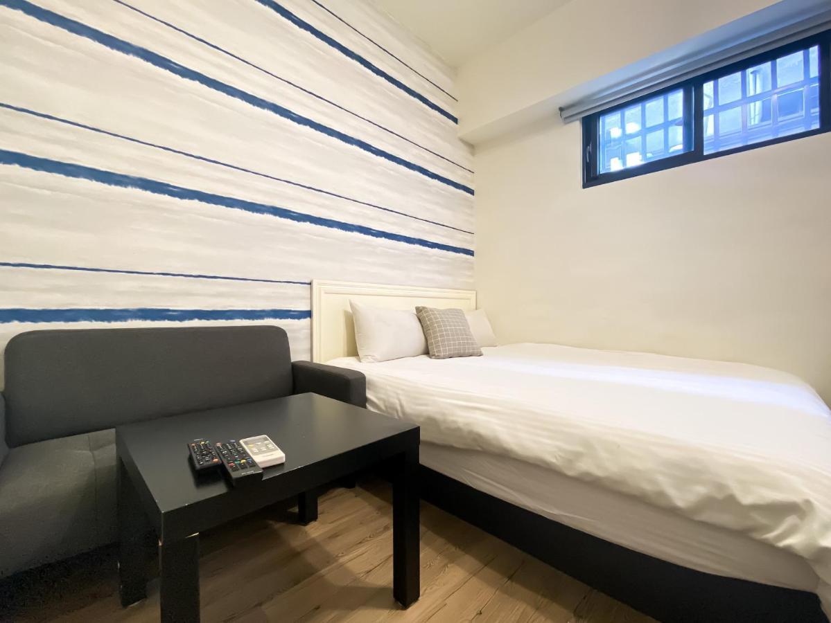 長月居 Apartment Тайджун Екстериор снимка